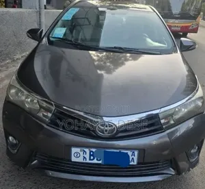 Toyota Corolla 2014 Brown