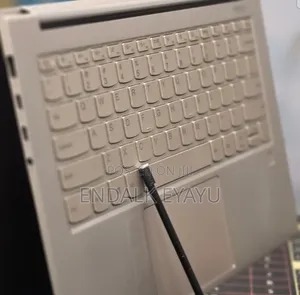 New Laptop Lenovo Yoga 9i 16GB Intel Core i7 SSD 512GB