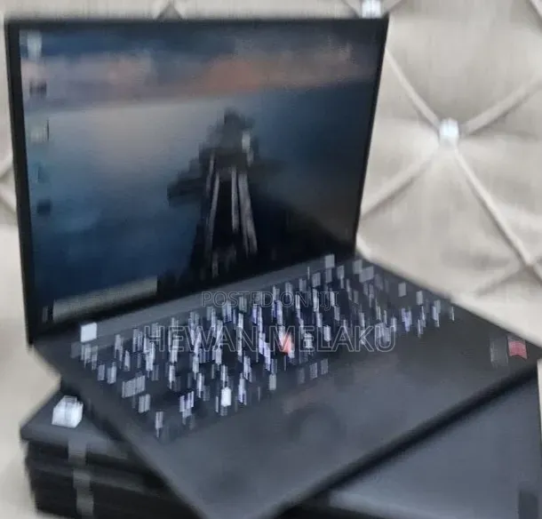 New Laptop Lenovo ThinkPad X1 Carbon 16GB Intel Core i7 SSD 512GB