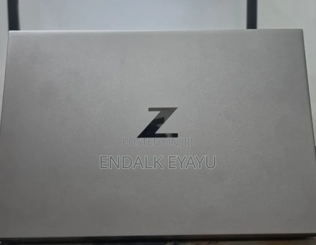 New Laptop HP Zbook Studio G7 32GB Intel Core i7 SSD 512GB