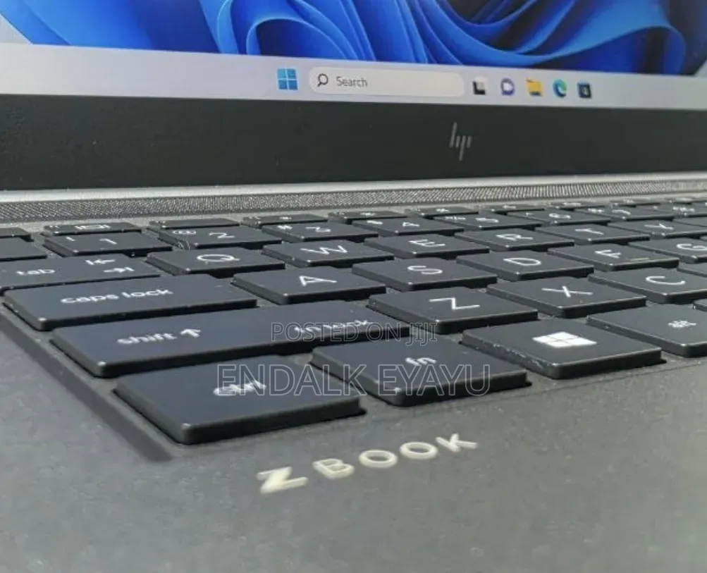 New Laptop HP Zbook Studio G7 32GB Intel Core i7 SSD 512GB