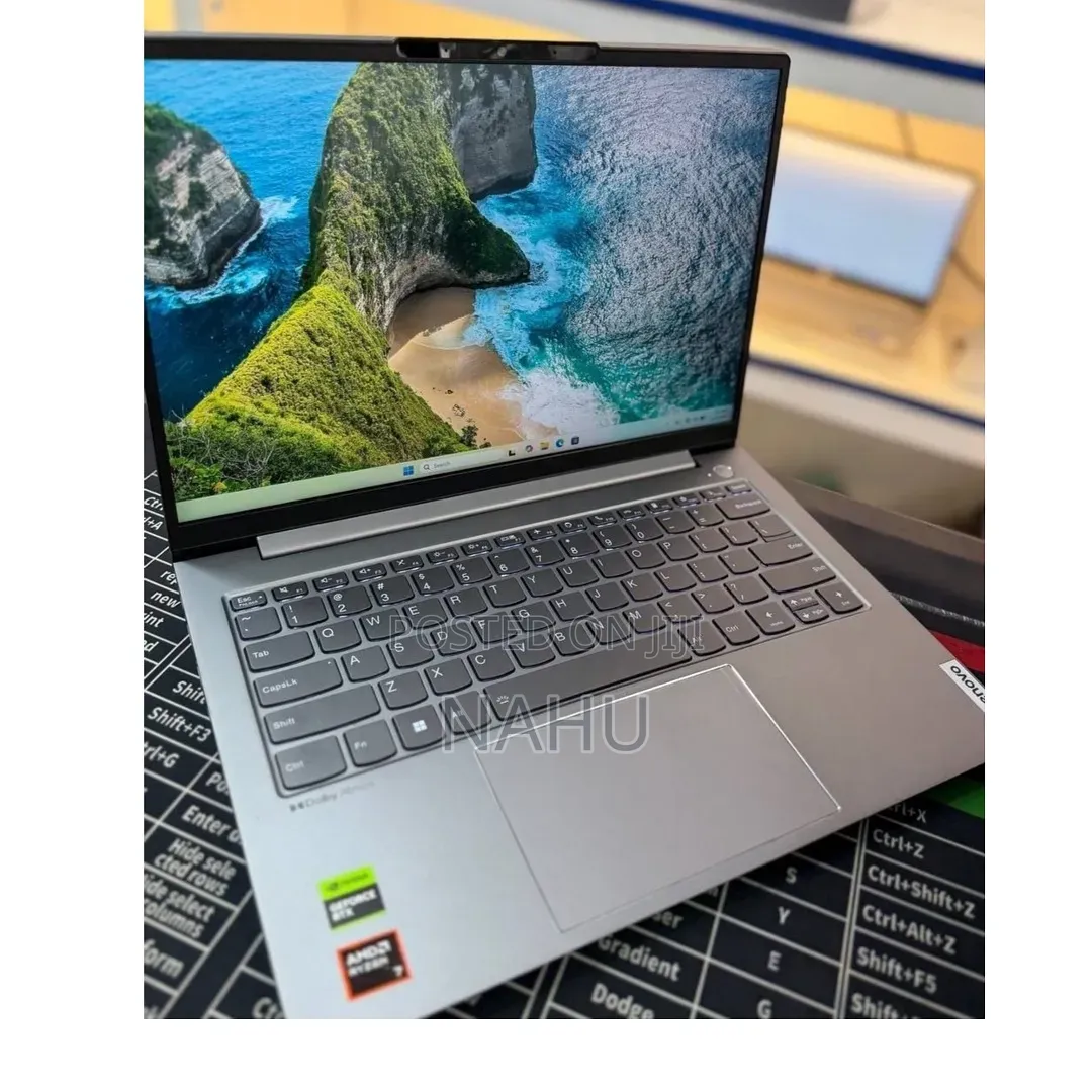 New Laptop Lenovo Thinkbook 14 32GB AMD Ryzen 7 SSD 512GB