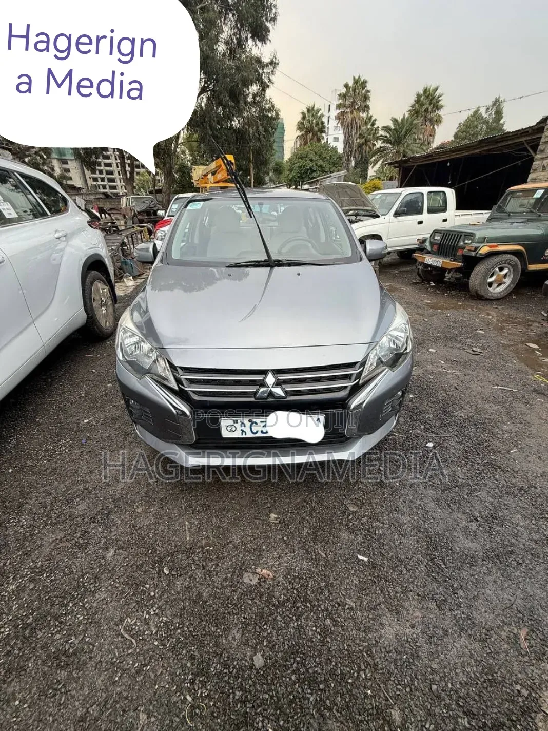 Mitsubishi Attrage 2022 Gray