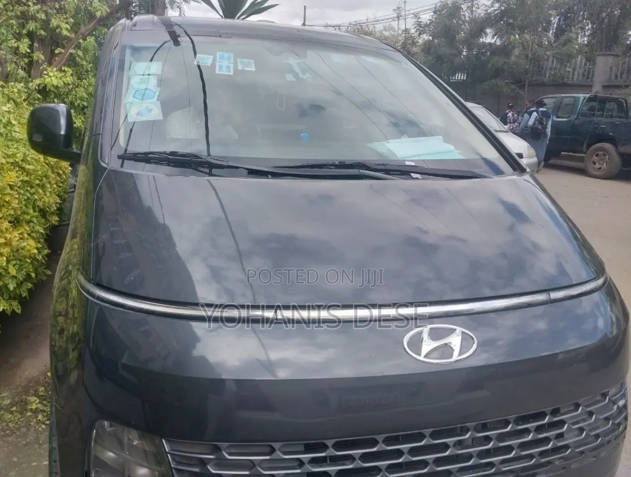 Hyundai Staria 2022 Black