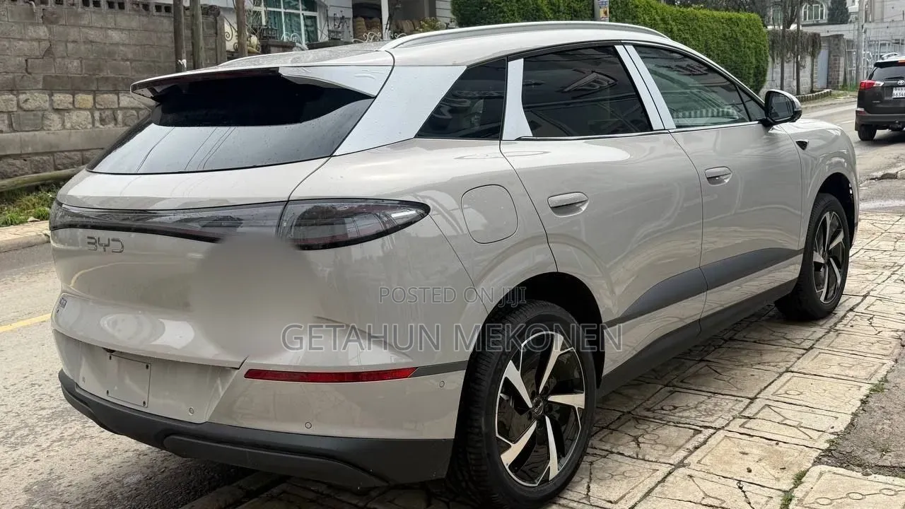 New BYD Seal 6 EV 2026
