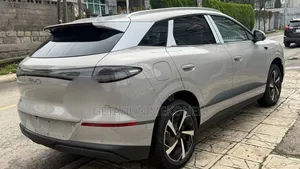New BYD Seal 6 EV 2026