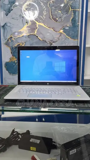 New Laptop HP Envy 17 16GB Intel Core i7 SSD 1T