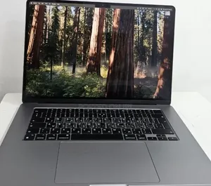 New Laptop Apple MacBook Air 2024 M3 8GB Apple M3 SSD 512GB