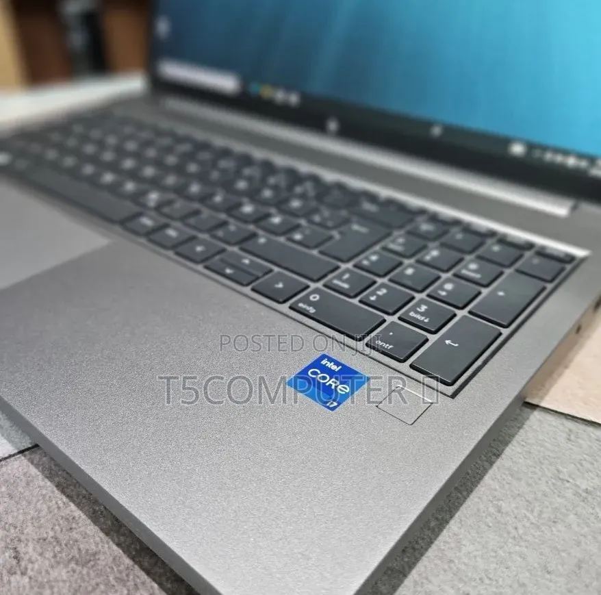 New Laptop HP ZBook 15 16GB Intel Core i7 SSD 1T