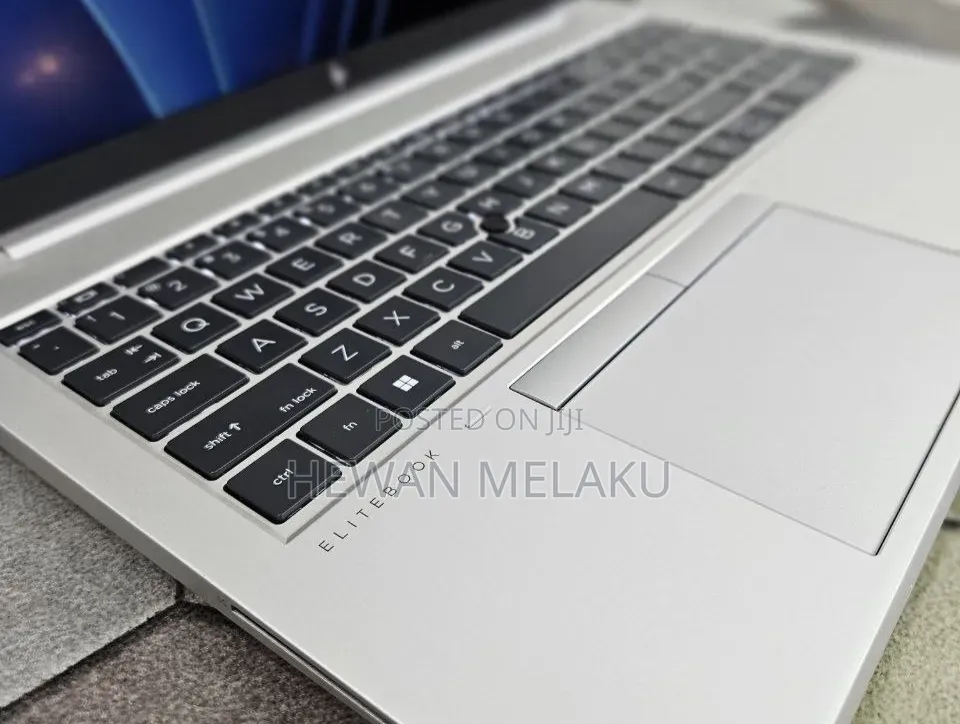 New Laptop HP EliteBook 850 G8 16GB Intel Core i7 SSD 512GB