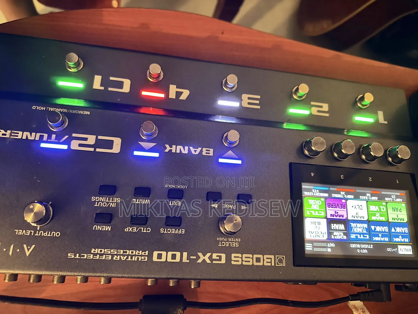Boss Gx-100 Screen Touch Guitar Pedal