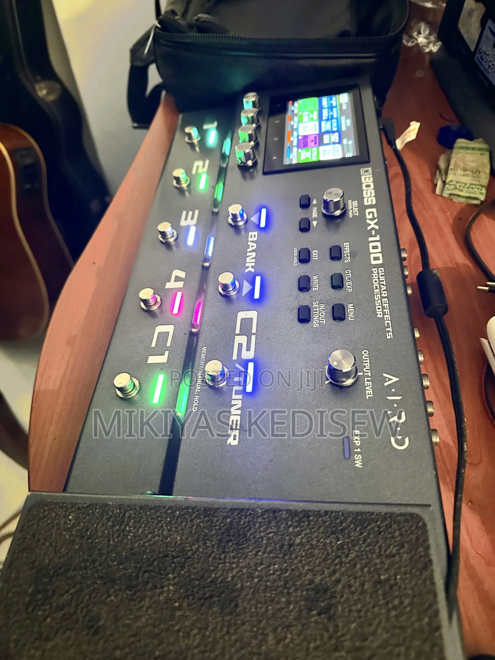 Boss Gx-100 Screen Touch Guitar Pedal