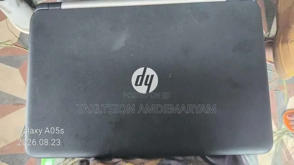 Laptop HP 550 4GB HDD 512GB