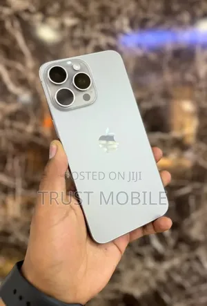 Apple iPhone 15 Pro Max 512 GB White