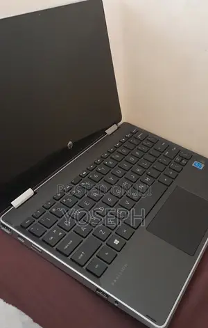 Laptop HP Pavilion x360 4GB Intel Pentium SSD 128GB