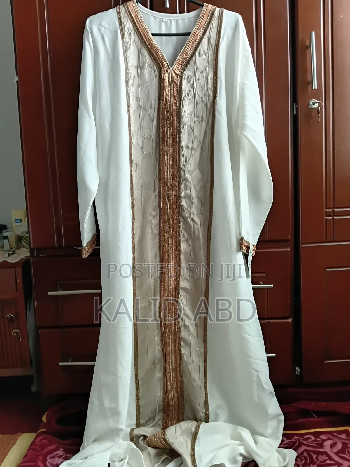 White Abaya