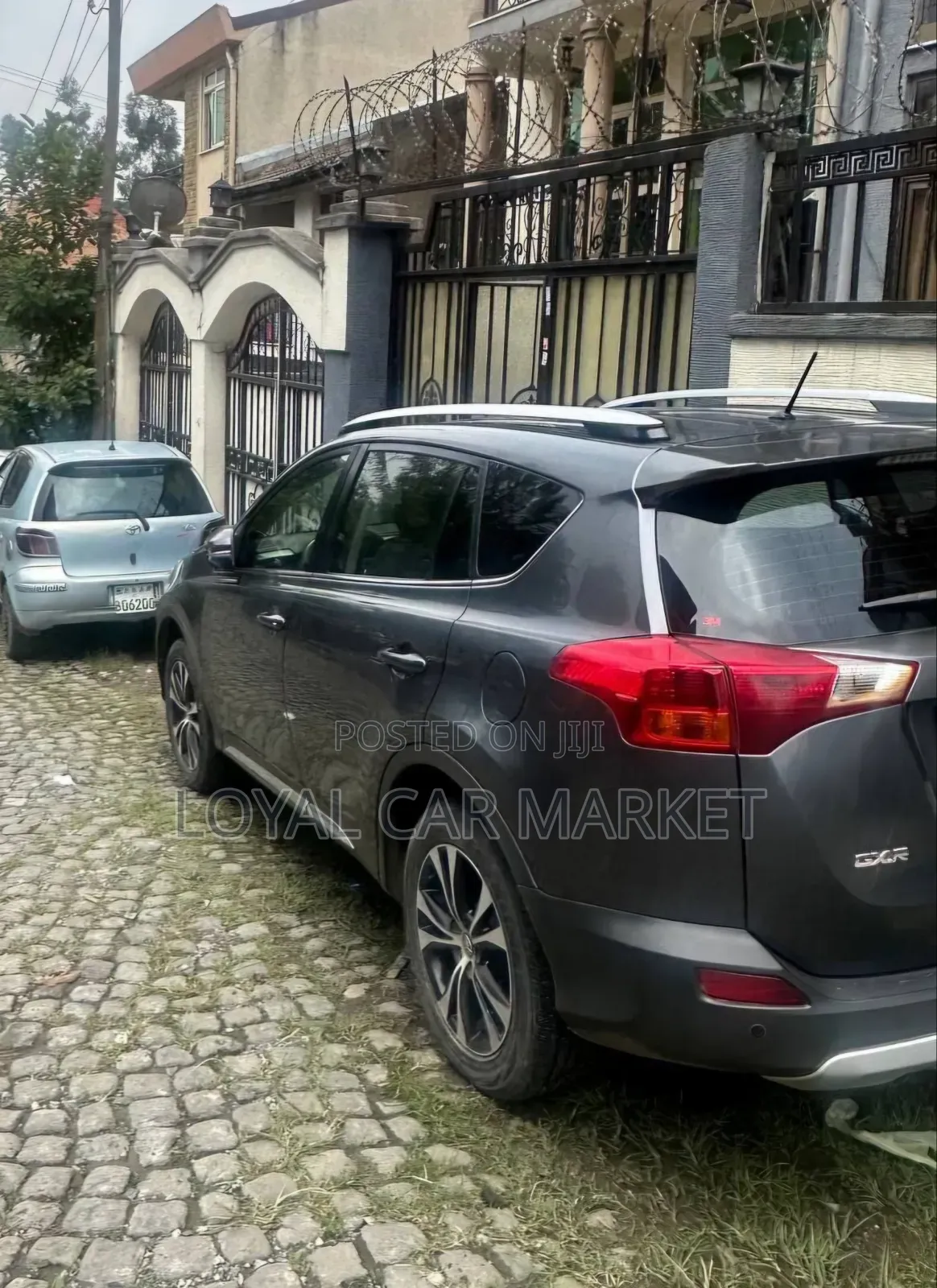 Toyota RAV4 2015 Gray