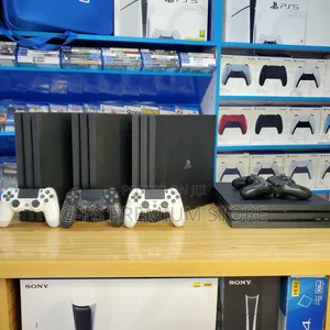PS4 Pro Europe Used + 5 Games | Warranty