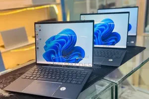 New Laptop HP 16GB Intel Core i7 SSD 512GB