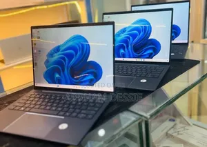New Laptop HP 16GB Intel Core i7 SSD 512GB