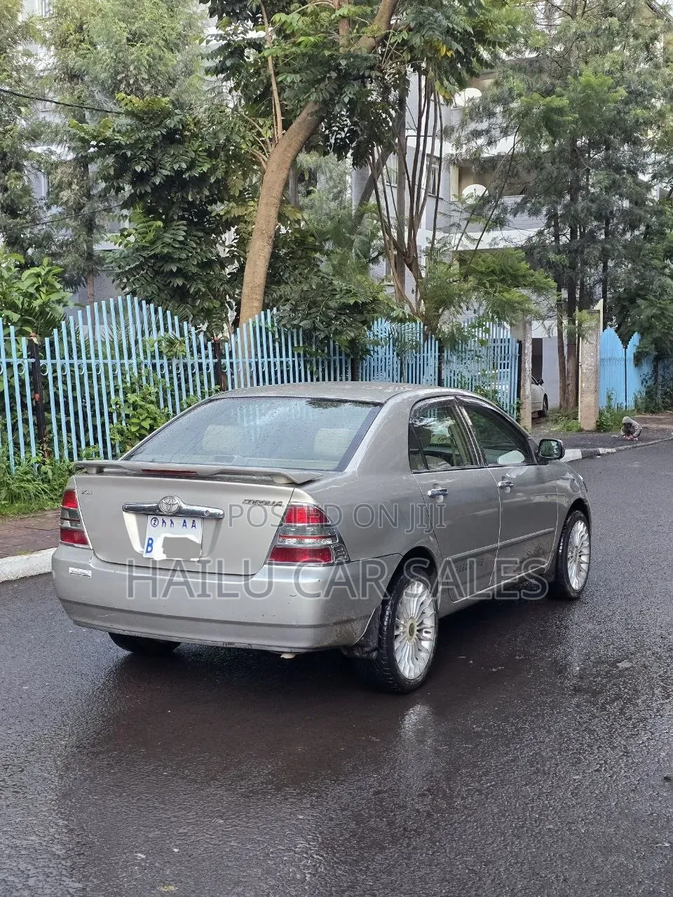 Toyota Corolla 2002 Gold