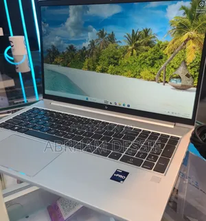 New Laptop HP 16GB Intel Core i5 SSD 512GB