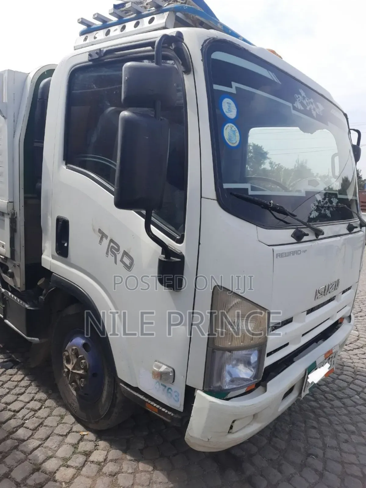 ISUZU Trailers 2020 White