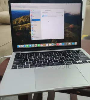 New Laptop Apple MacBook Pro 2021 M1 16GB Apple M1 SSD 256GB