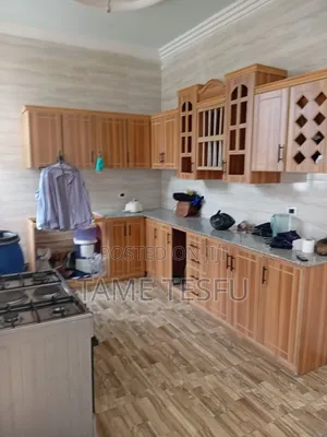Furnished 6bdrm House in ኃይሌ ጋርመንት, Nifas Silk-Lafto for sale