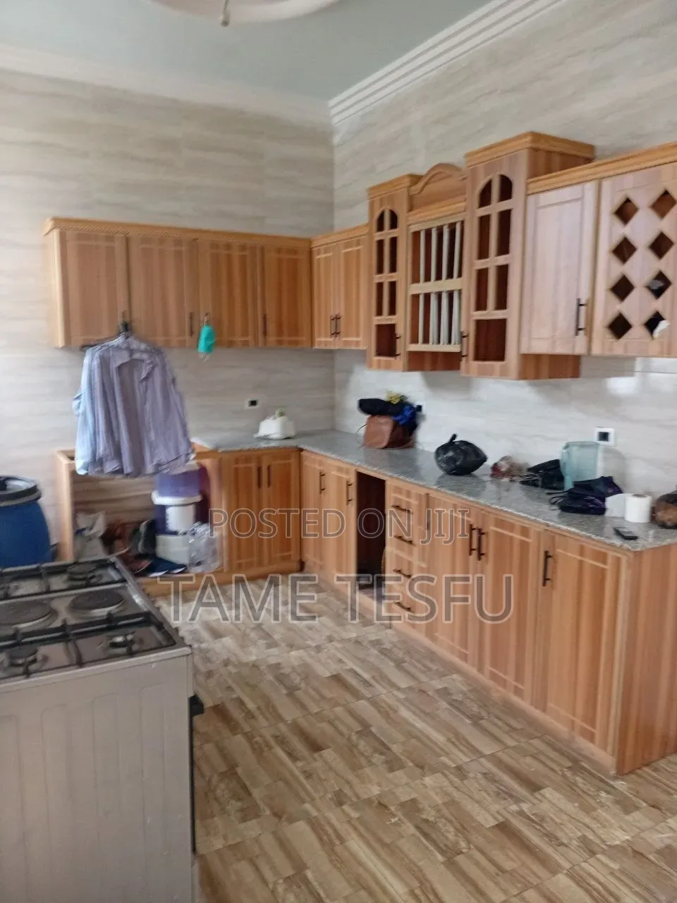 Furnished 6bdrm House in ኃይሌ ጋርመንት, Nifas Silk-Lafto for sale