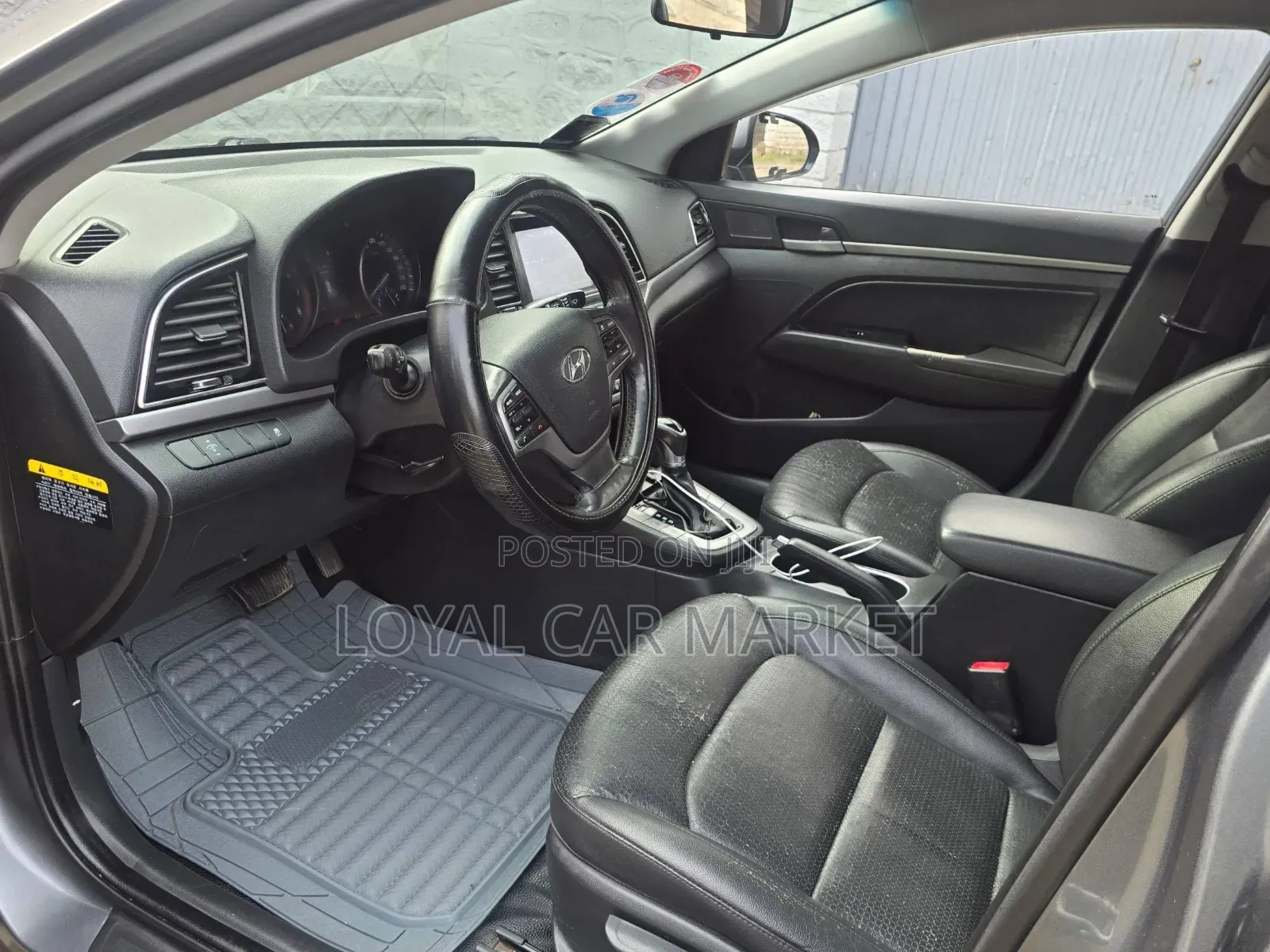 Hyundai Avante 2017 Gray