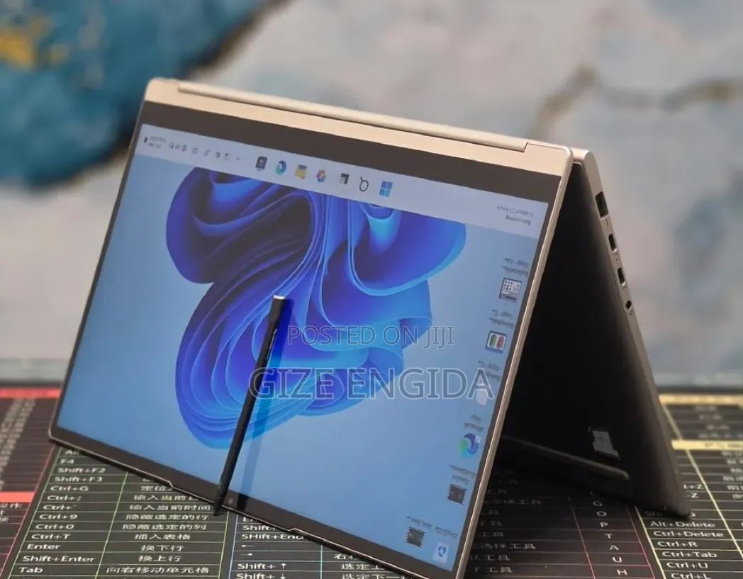 New Laptop Lenovo Yoga 9i 16GB Intel Core i7 SSD 512GB