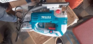 Total 800w Jig Saw