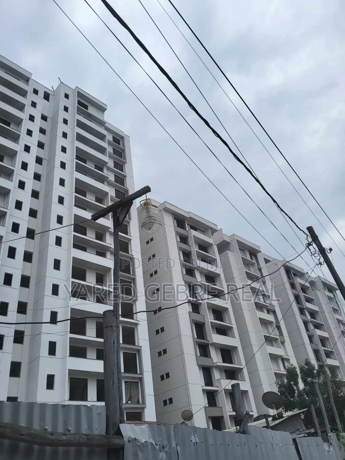 3bdrm Apartment in ግዮን ሆምስ ሪል, Bole for sale