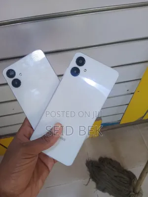 New Samsung Galaxy A06 64 GB White