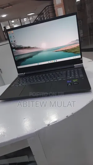 New Laptop HP Victus 16 16GB Intel Core i7 SSD 1T