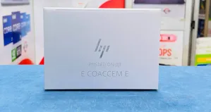 New Laptop HP 16GB AMD Ryzen 5 SSD 512GB