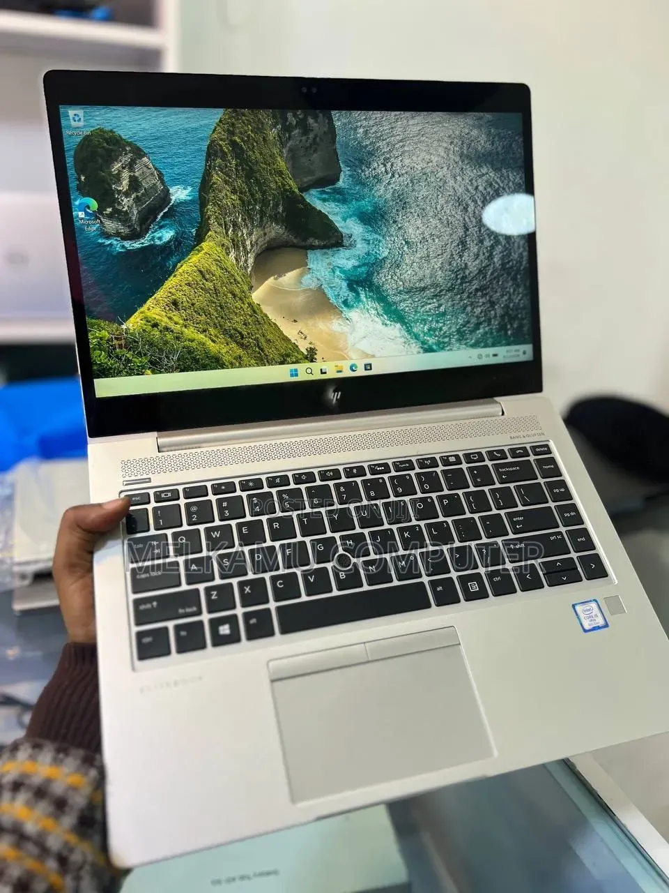 New Laptop HP EliteBook 840 G5 16GB Intel Core i5 SSD 512GB