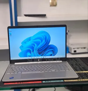New Laptop HP Stream Notebook 8GB Intel Core i5 SSD 128GB