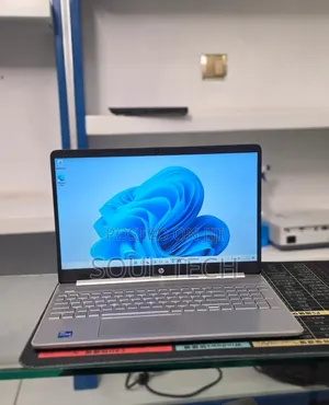 New Laptop HP Stream Notebook 8GB Intel Core i5 SSD 128GB