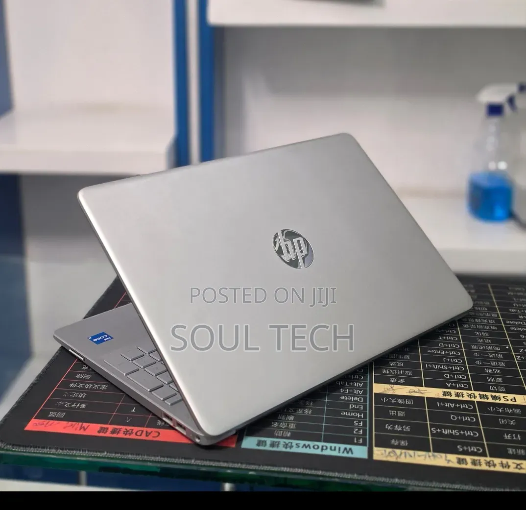New Laptop HP Stream Notebook 8GB Intel Core i5 SSD 128GB