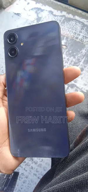 Samsung Galaxy A06 64 GB Black