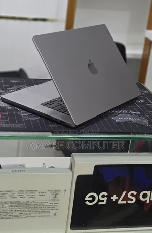 New Laptop Apple MacBook Pro 2021 M1 Max 32GB Apple M1 Max SSD 512GB