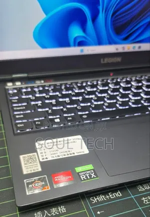 New Laptop Lenovo Legion 5i 16GB AMD Ryzen 7 SSD 512GB