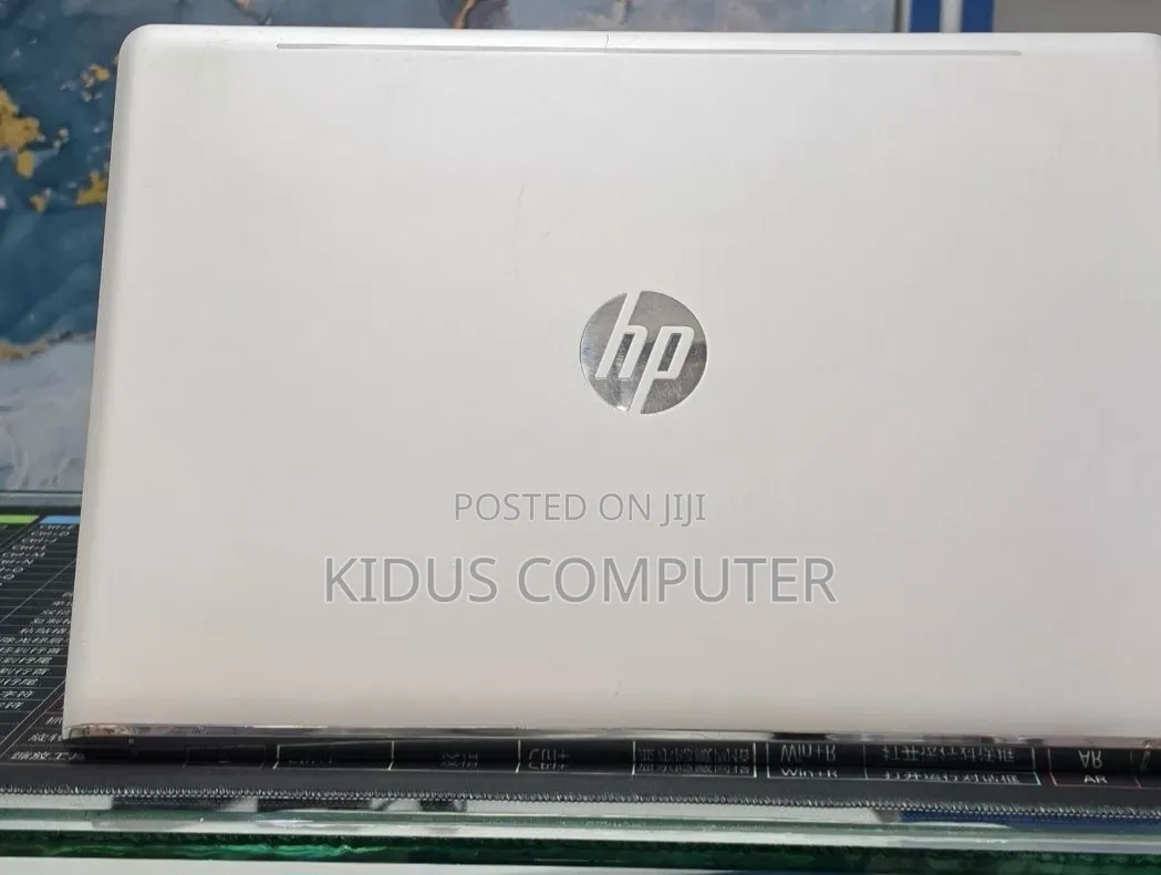 New Laptop HP Envy 17 16GB Intel Core i7 SSD 1T