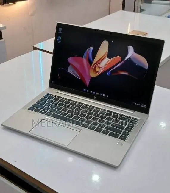 New Laptop HP EliteBook 840 G7 16GB Intel Core i5 SSD 512GB