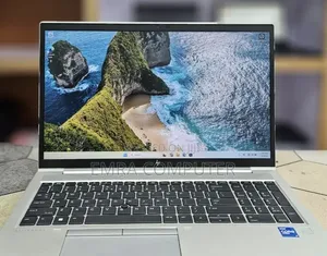 New Laptop HP EliteBook 850 G8 16GB Intel Core i7 SSD 512GB