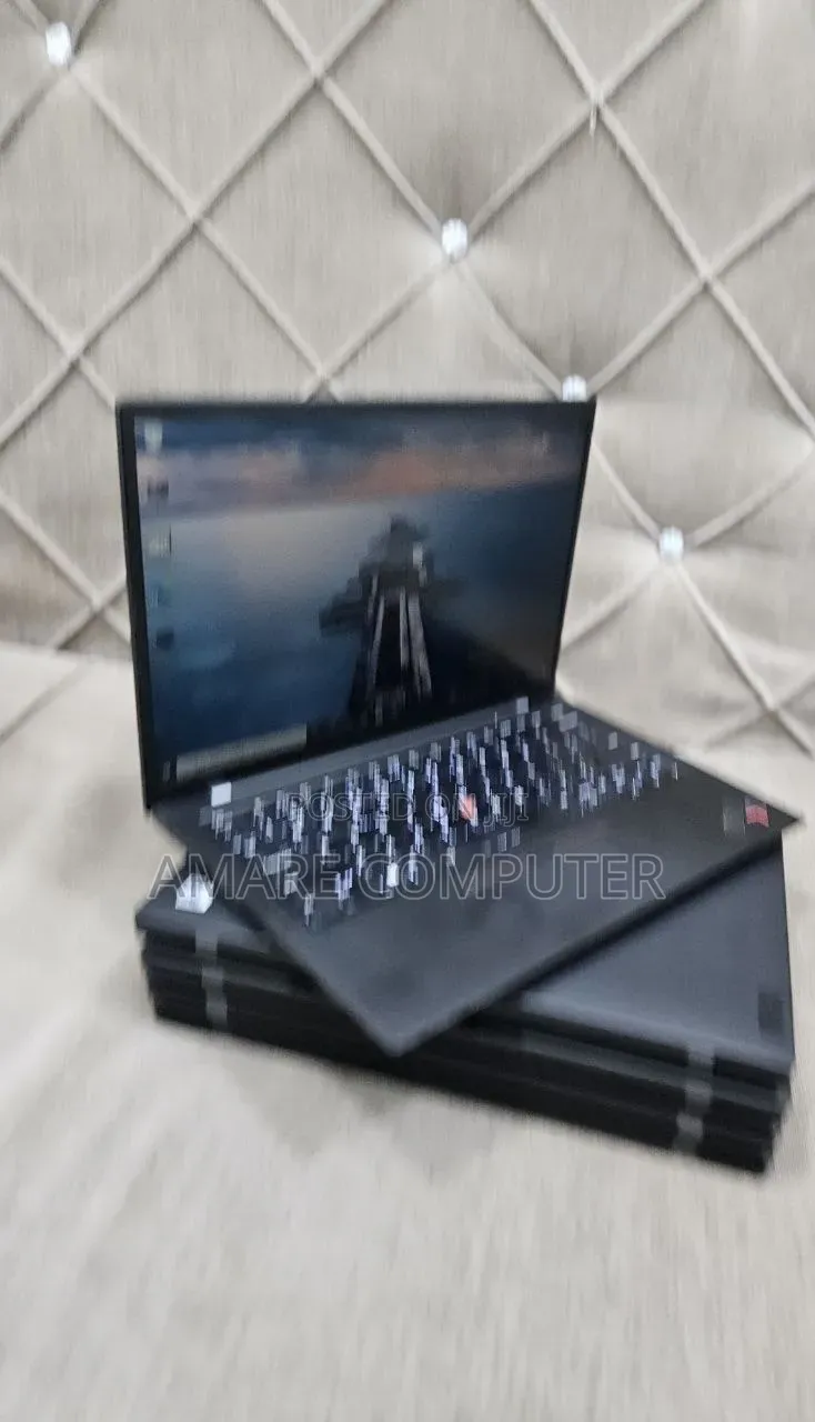 New Laptop Lenovo ThinkPad T14 16GB Intel Core i7 SSD 512GB