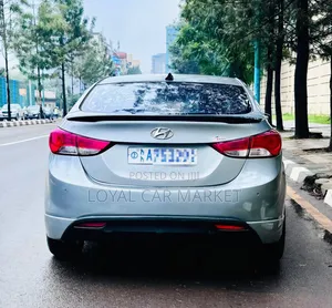 Hyundai Avante 2013 White