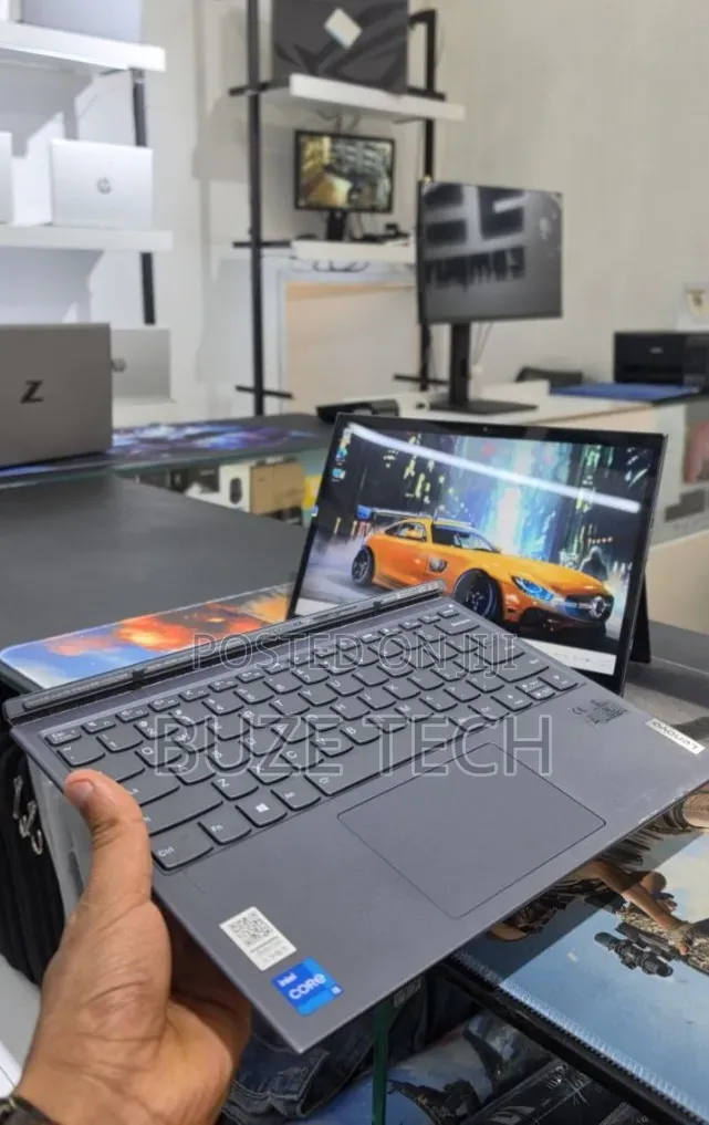 New Laptop Lenovo 16GB Intel Core i5 SSD 512GB